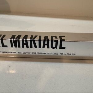 IL MAKIAGE F*ck I’m Flawless Concealer #25